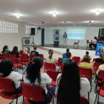 Palestra de Aneida Fulsang aborda acomodações para alunos com autismo nas escolas