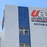 UPE abre concurso para professores com salários de até R$ 5,7 mil