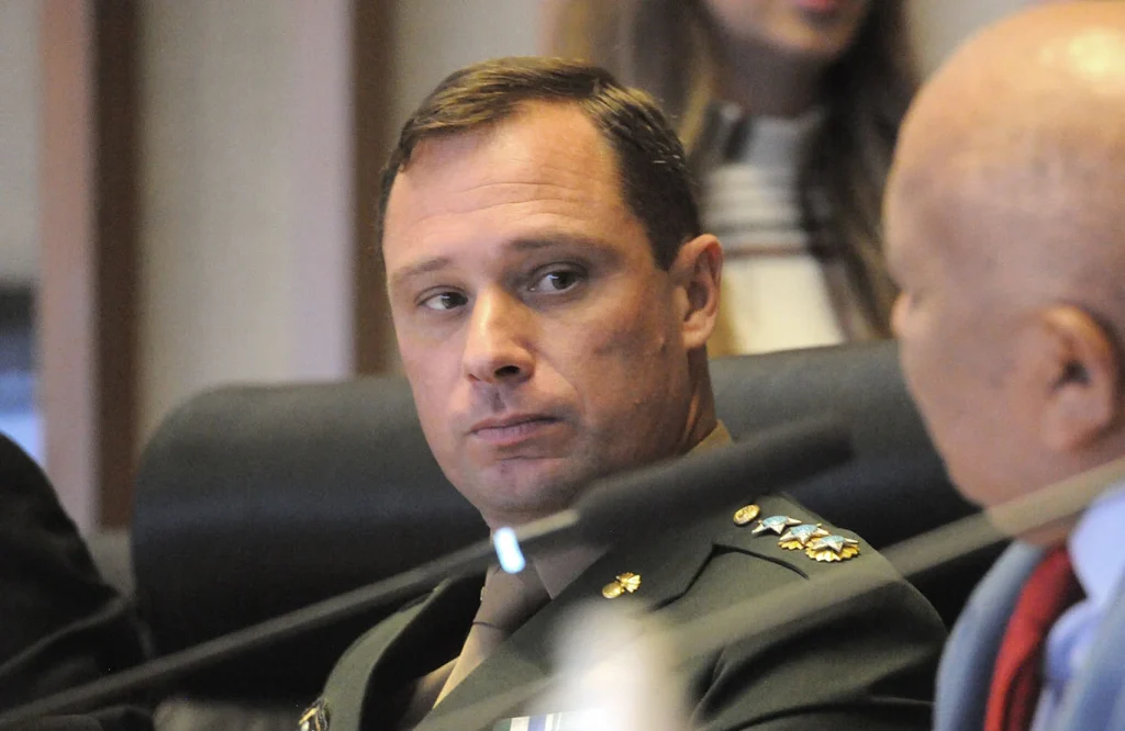 Exército dá férias a Cid para evitar volta ao quartel