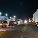 Caminhoneiros sofrem emboscadas na BR 232, no município de Flores